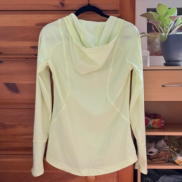 Neon yellow Athleta half-zip - Picture 6 of 6